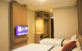 Hotel Indria